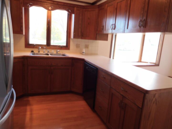 Property Photo:  314 10th Ave SE  MN 56531 