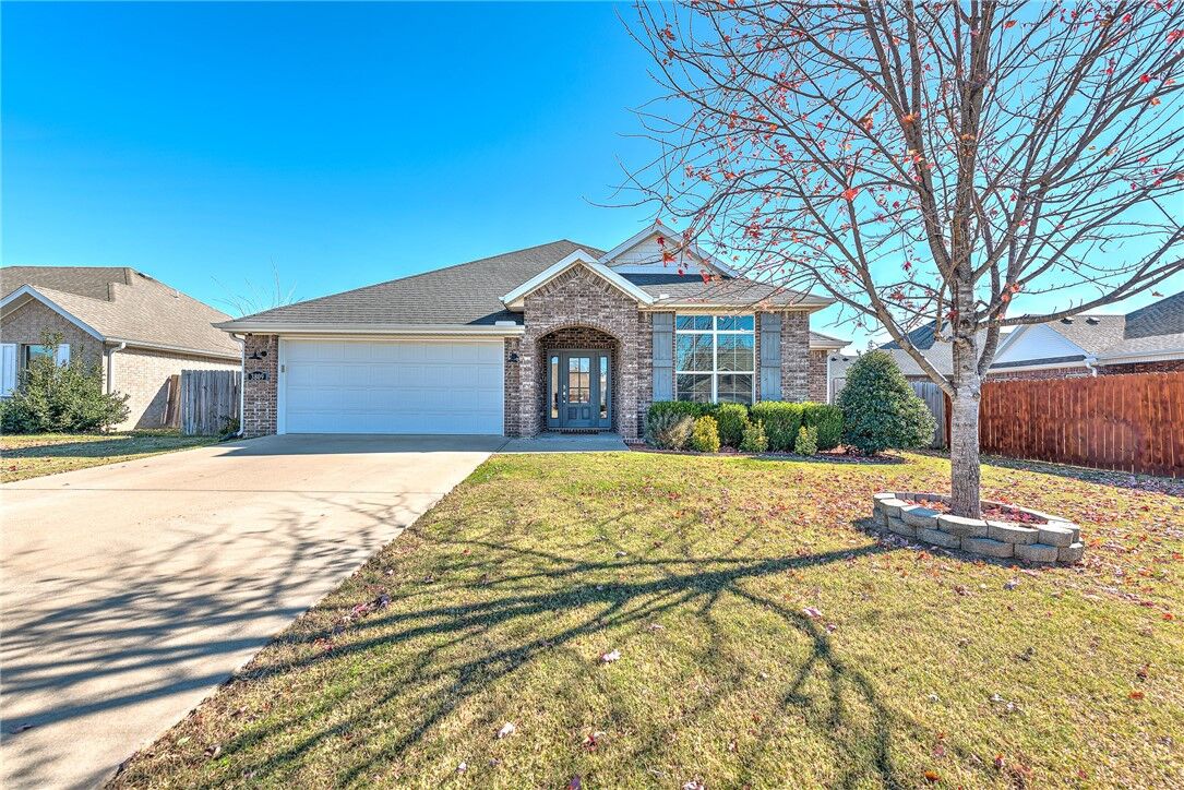 Property Photo: 3809 Bridgeton Street AR 72762