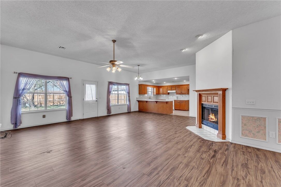 Property Photo: 3407 W Mockingbird Lane AR 72756