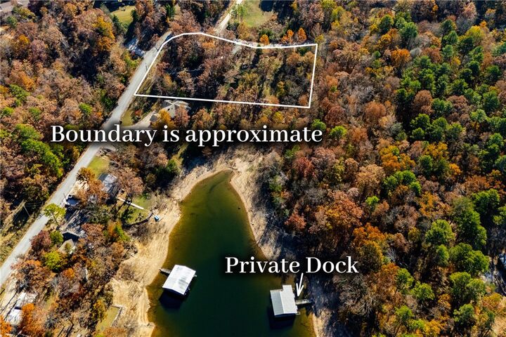 Property Photo: 19156 Pinecrest Trail AR 72756