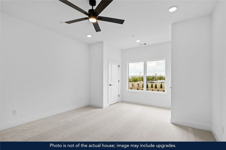 Property Photo: 3100-3108 W Bonnie Lane AR 72758