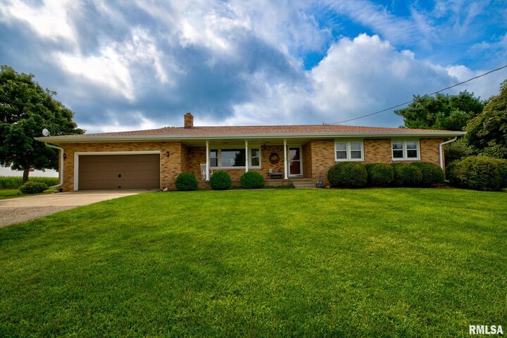 7320 W Akron Road  Princeville IL 61559 photo