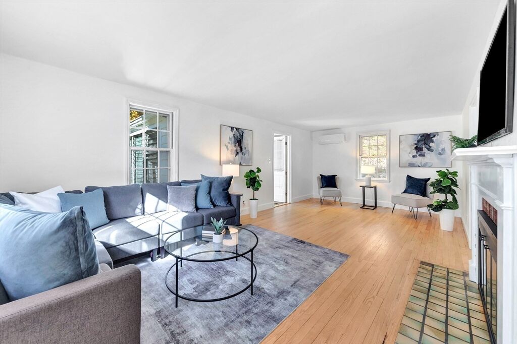 Property Photo:  139 High Street  MA 01890 