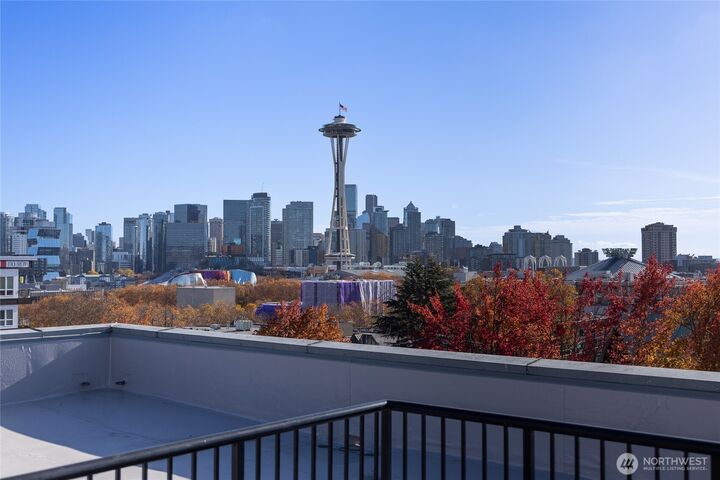 Property Photo:  720  Queen Anne Avenue N 406  WA 98109 