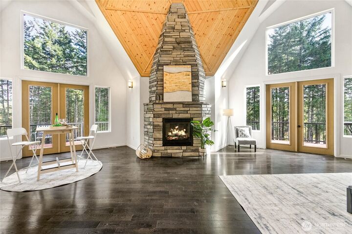 Property Photo:  9504 SW Caulfield Lane SW  WA 98367 