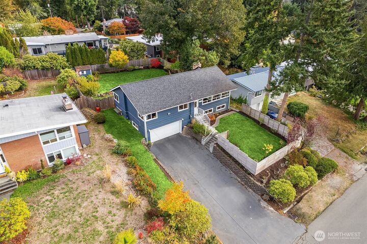 20142  17th Avenue NW  Shoreline WA 98177 photo