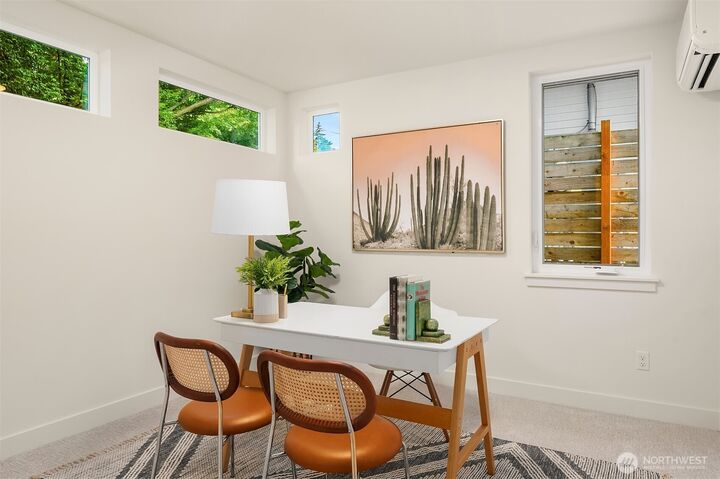 Property Photo: 1613 N 50th Street WA 98103