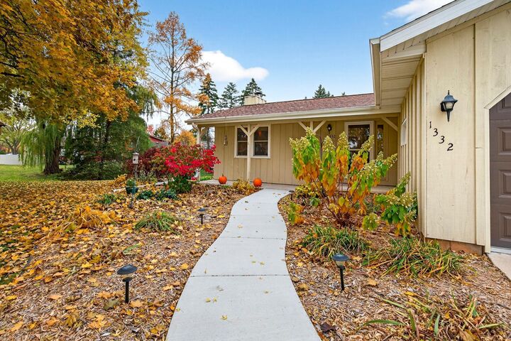 Property Photo:  1332 Liberty Court  WI 54956 
