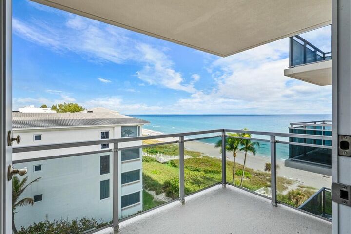 Property Photo:  2066 N Ocean Blvd 6nw  FL 33431 