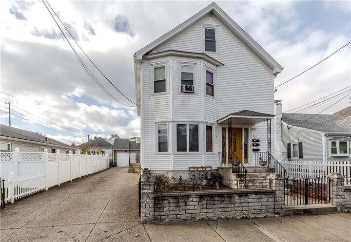 Property Photo: 84 Bellevue Avenue RI 02861