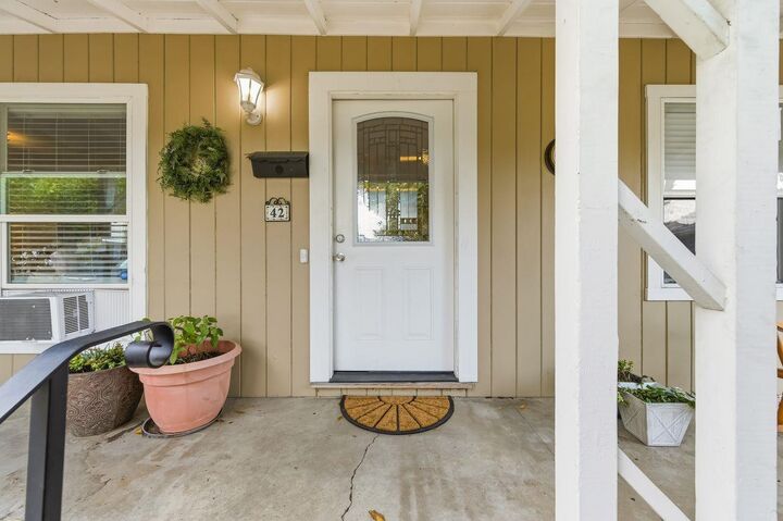 Property Photo:  42 Saint Marys Place  CA 94063 