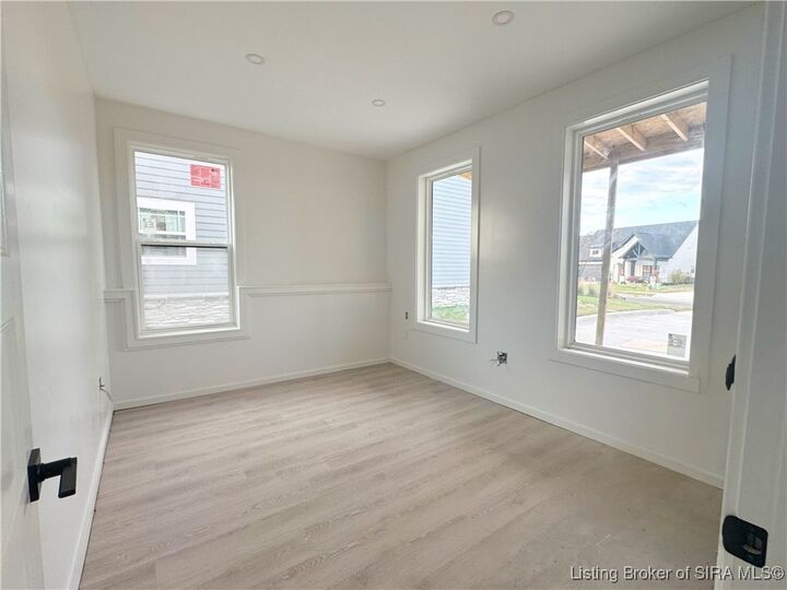 Property Photo: 1020 Ridgeview Drive IN 47130