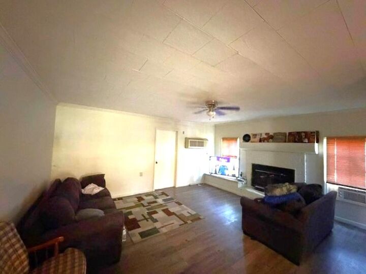 Property Photo: 319 3rd Street LA 70655