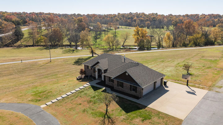 Property Photo: 5105 W Dulin Lane MO 65619