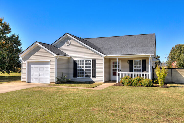 Property Photo: 3385 Annie Street SC 29040
