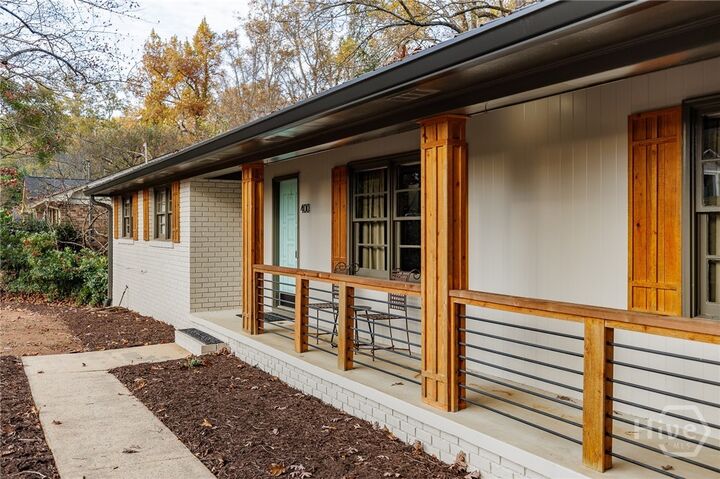 Property Photo:  400 Greencrest Drive  GA 30605 