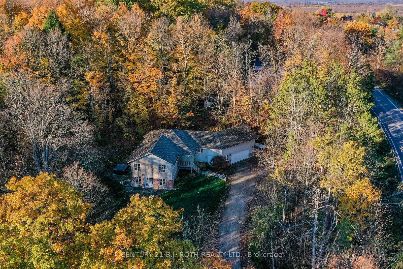 Property Photo:  4927 25 Side Road  ON L4M 4S4 