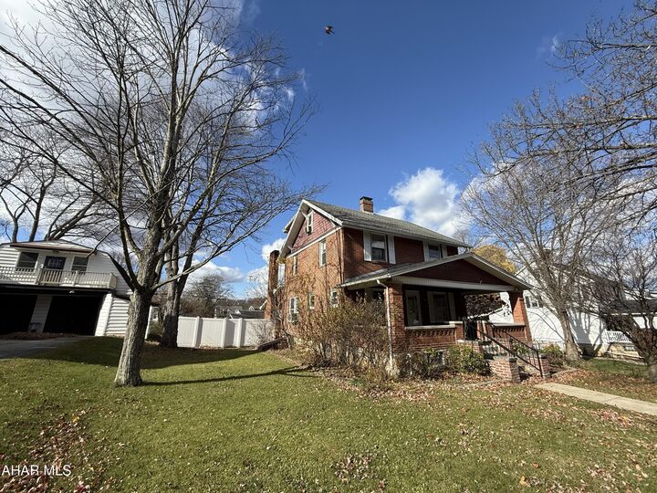 Property Photo: 2620 Quail Avenue PA 16602