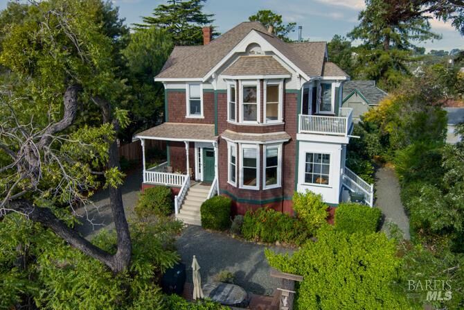 271 W G Street  Benicia CA 94510 photo