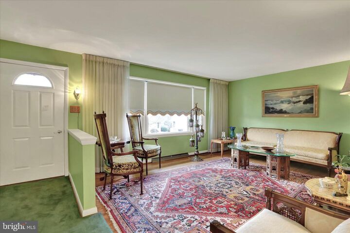 Property Photo:  5 Craig Drive  PA 19606 