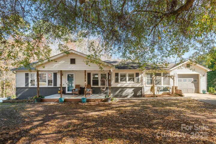 Property Photo: 21 Walker Street Extension NC 28722