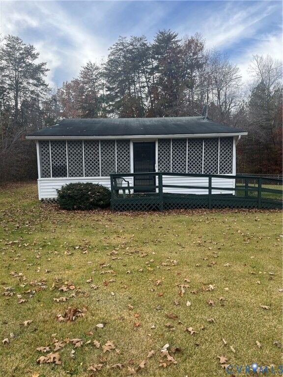 Property Photo: 3255 Springfield Road VA 23954