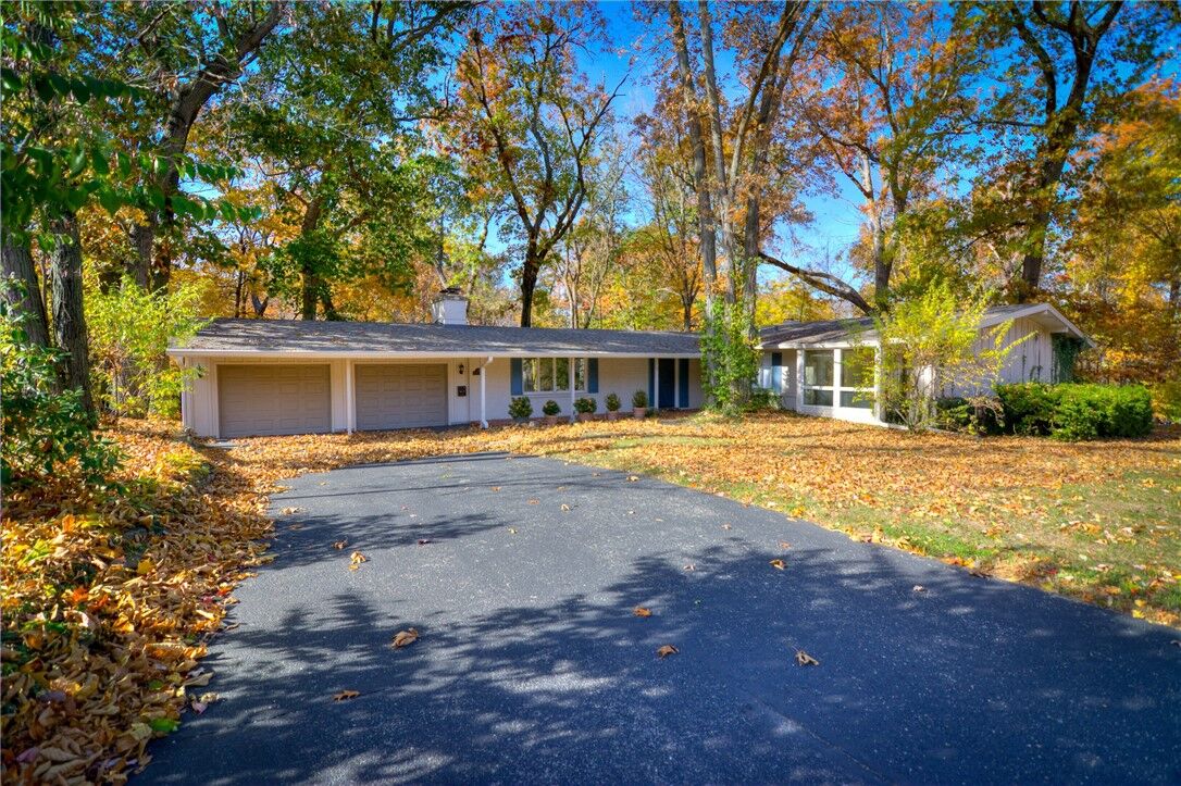 Property Photo: 11 Allen Bend Place IL 62521