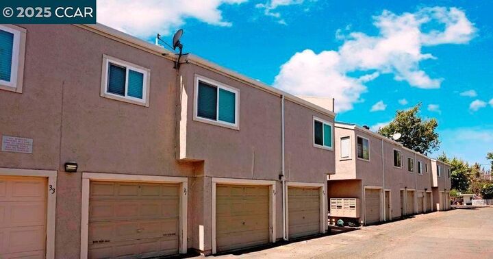 Property Photo: 3712 Willow Pass Rd 32 CA 94519