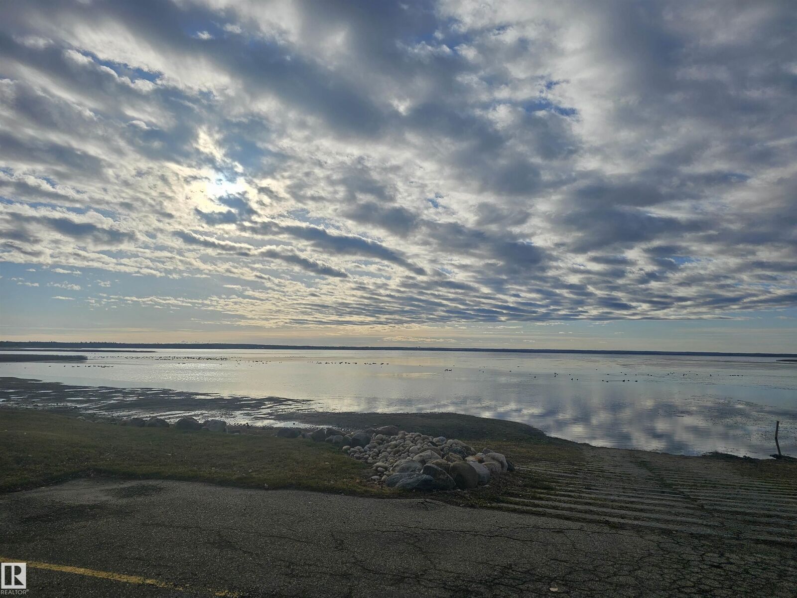 Property Photo:  200 55107 Ste Anne Trail  AB T0E 1A0 