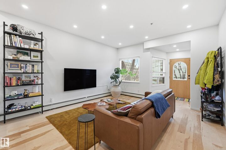 Property Photo: 11138 83 Avenue NW AB T6G 0V1