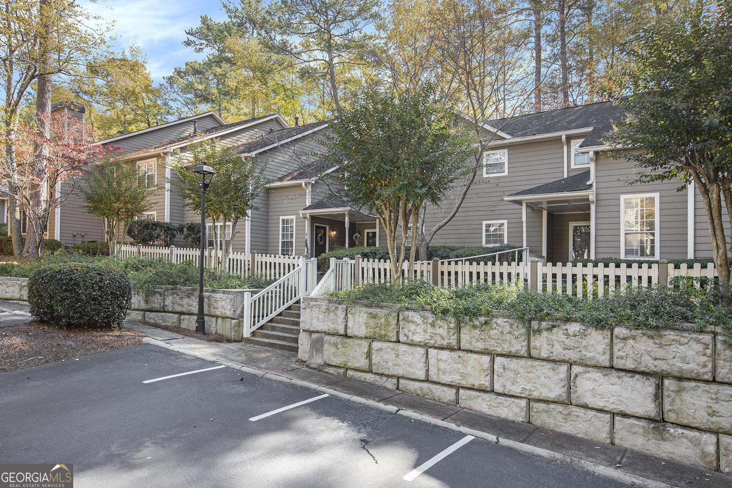 Property Photo:  2183 N Forest Trail  GA 30338 
