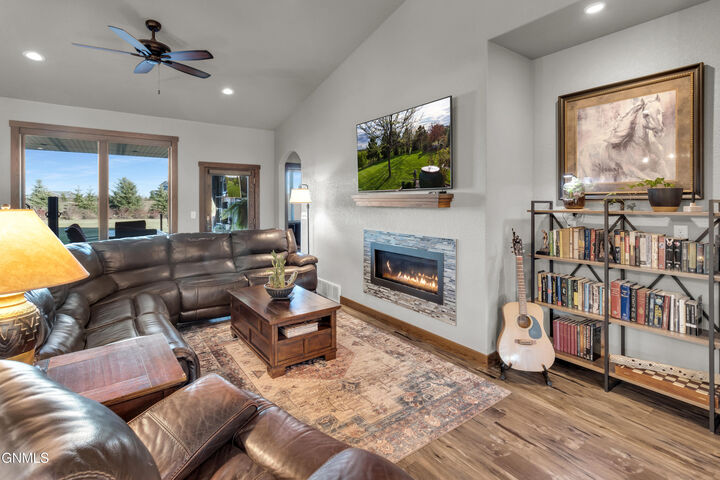 Property Photo: 2440 Roberta Drive N ND 58554