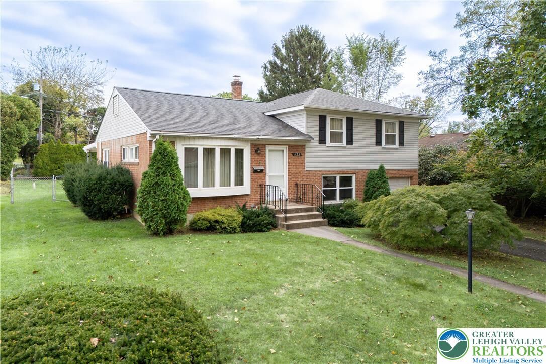 Property Photo:  1135 N 23rd Street  PA 18104 