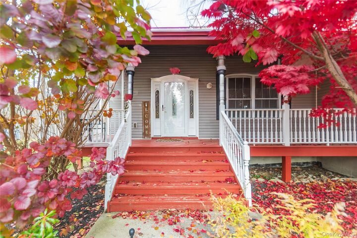 Property Photo:  93 Glen Rock Circle  NY 12528 