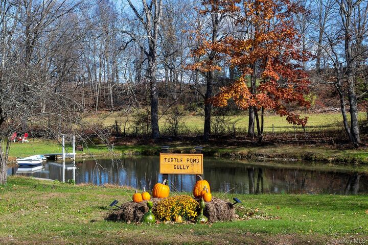 145 Drake Road  Pleasant Valley NY 12569 photo