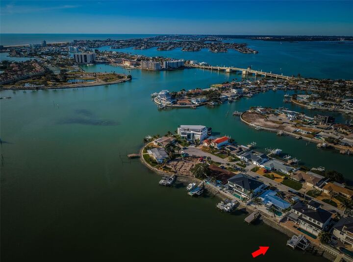 Property Photo: 7942 3rd Avenue S FL 33707