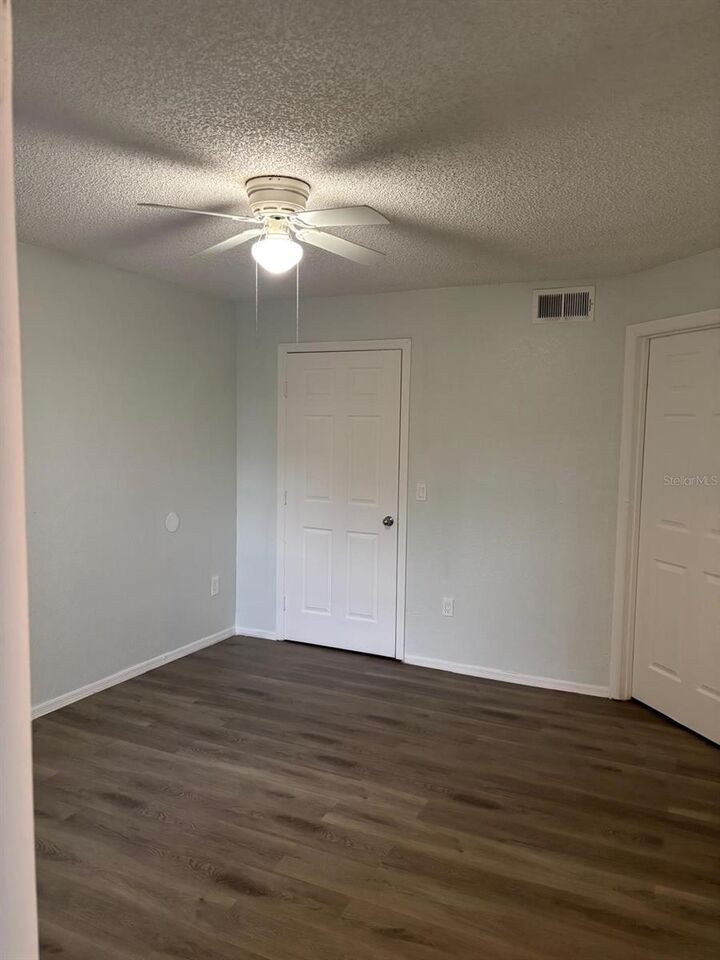 Property Photo:  2202 Key West Court 624  FL 34741 