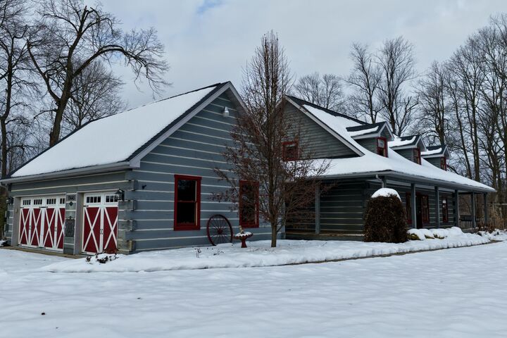 Property Photo:  11445 F Drive S  MI 49033 