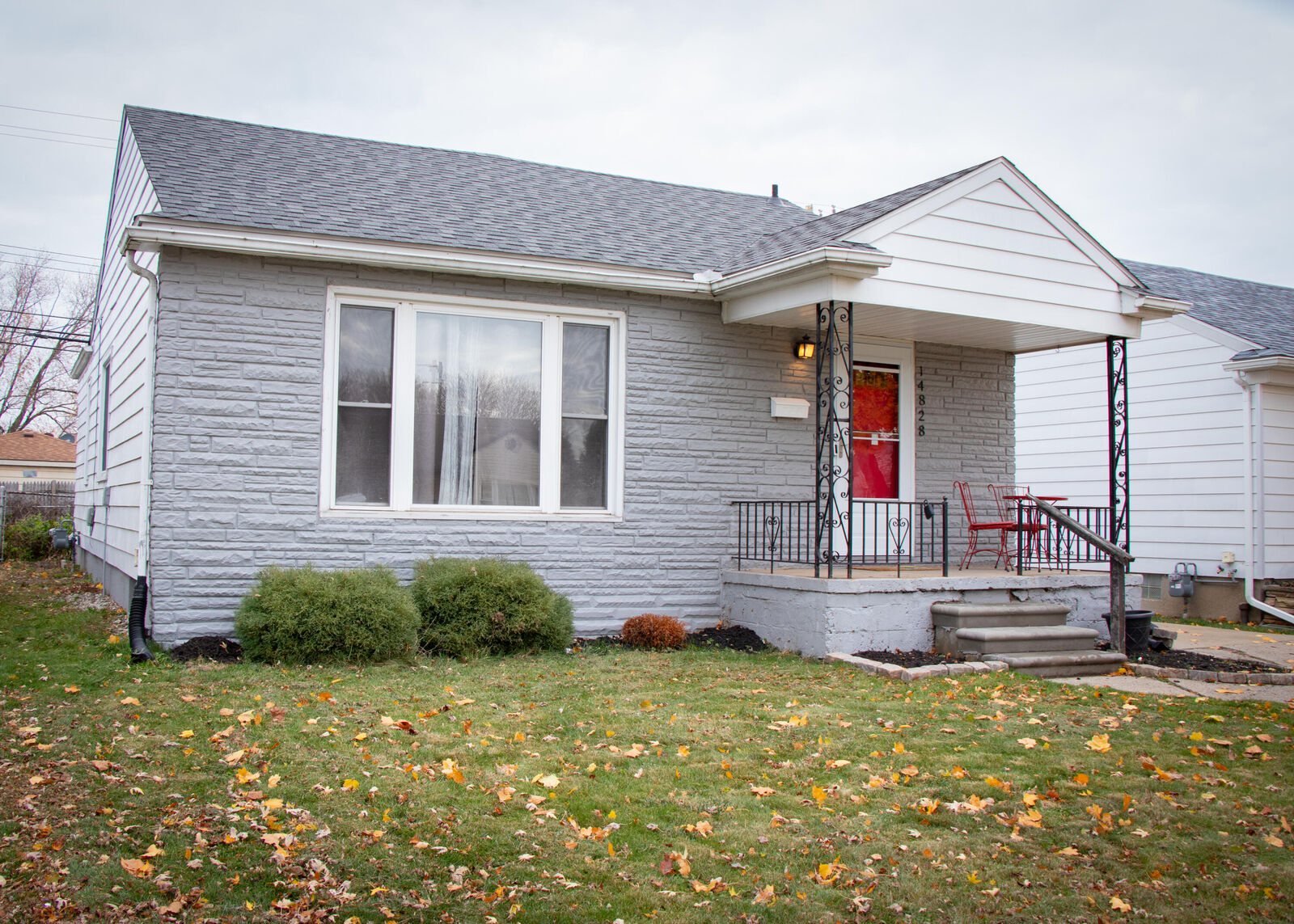 Property Photo: 14828 College Avenue MI 48101