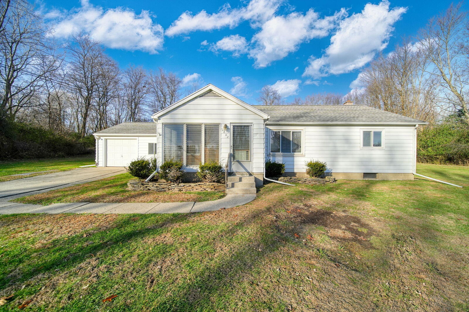 Property Photo: 4842 Woodville Road MI 49201
