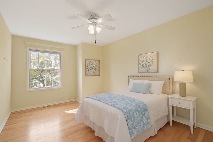 Property Photo: 101 Burton Street IL 60030