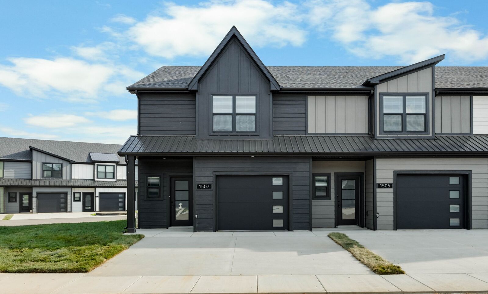 Property Photo: 1507 Jonathan Wade Circle TN 37043