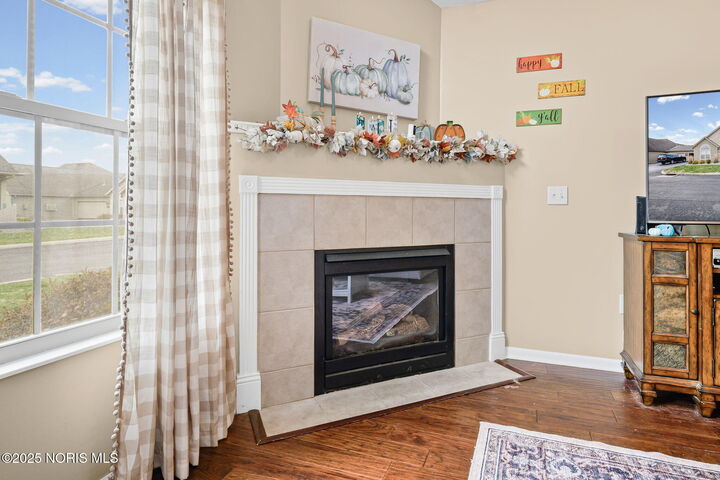 Property Photo:  7712 E Watermark Drive 16-7712  OH 45840 