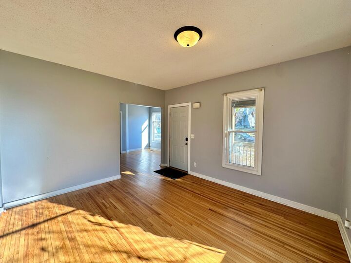 Property Photo:  125 10th Avenue SE  MN 55904 