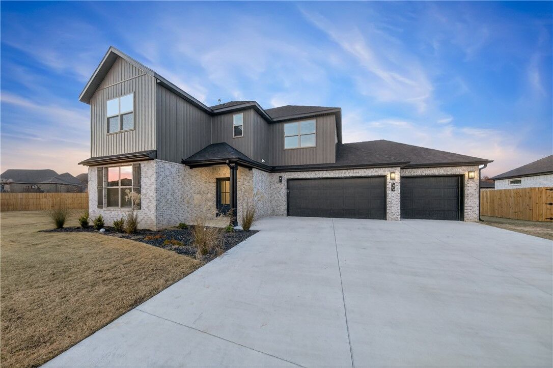 Property Photo:  4979 Farmhouse Street  AR 72762 