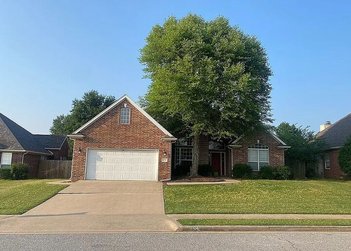 4206 Braymore Drive  Rogers AR 72758 photo