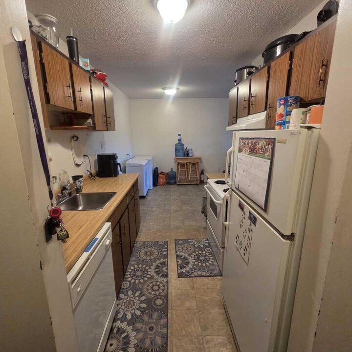 Property Photo: 5611 9 Avenue 312B AB T7E 1R5