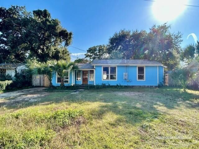 215 Hermey Ave  Pensacola FL 32507 photo