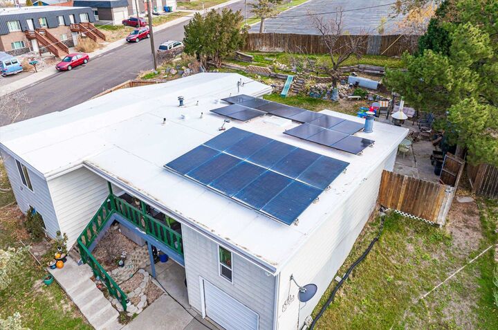 Property Photo: 596 Hyde ID 83201