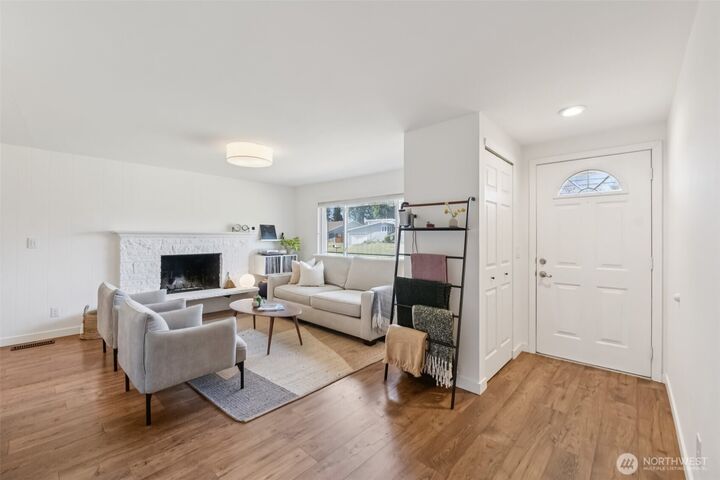 Property Photo:  16602  126th Avenue SE  WA 98058 